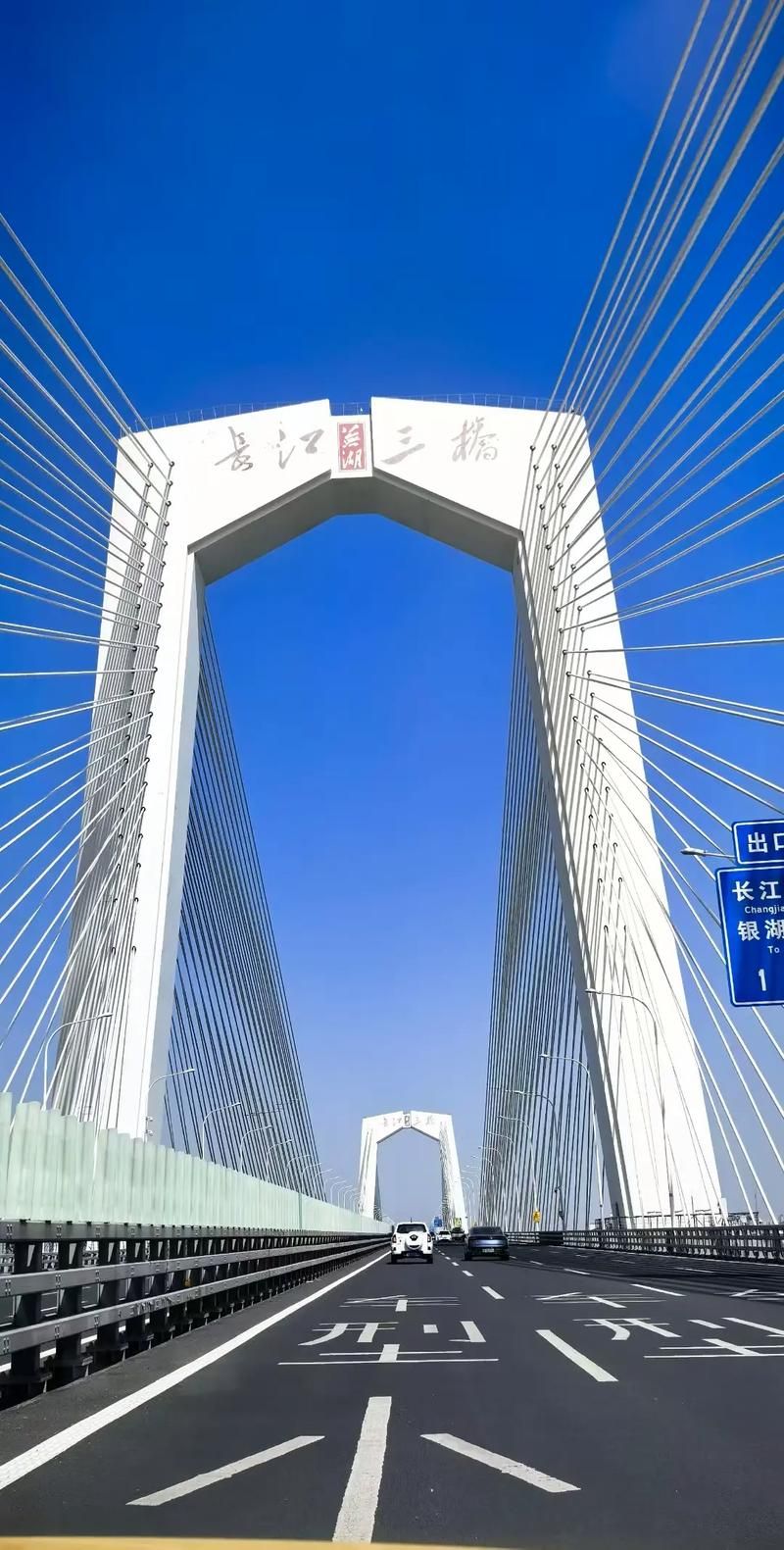 【诸暨：三江交汇处的疫情防波堤如何筑成？】